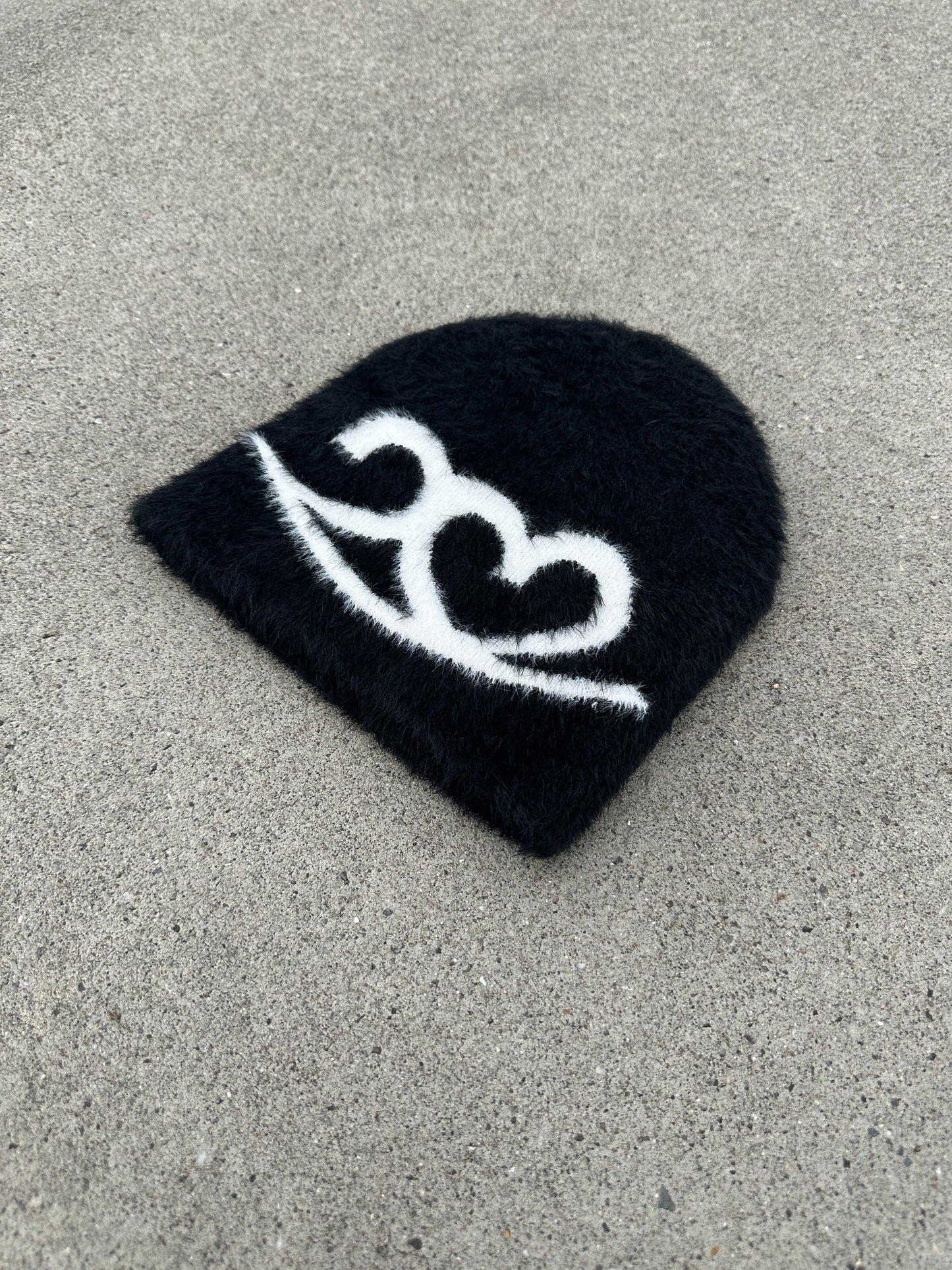 BEANIE MOHAIR