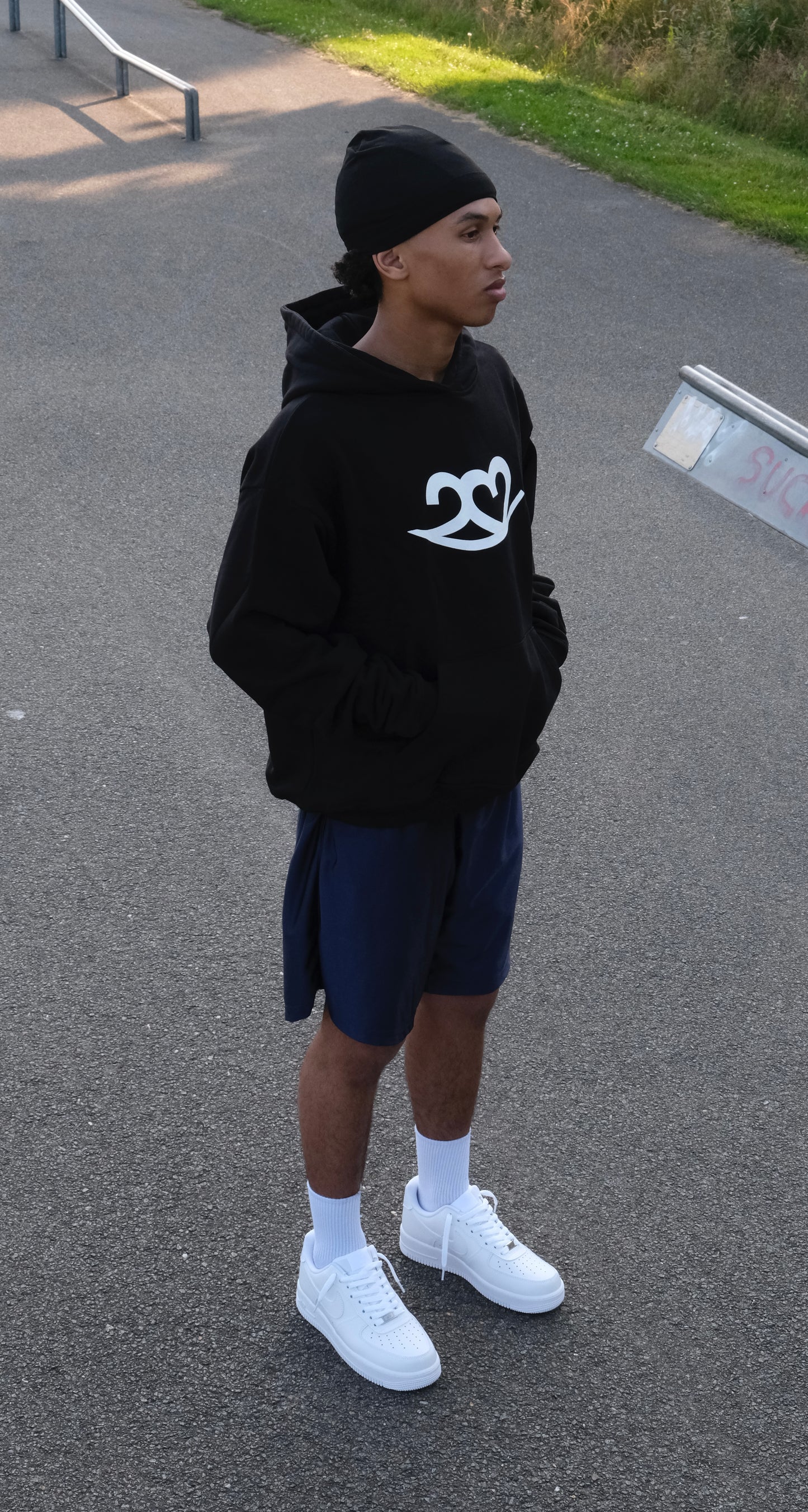 LOGO HOODIE