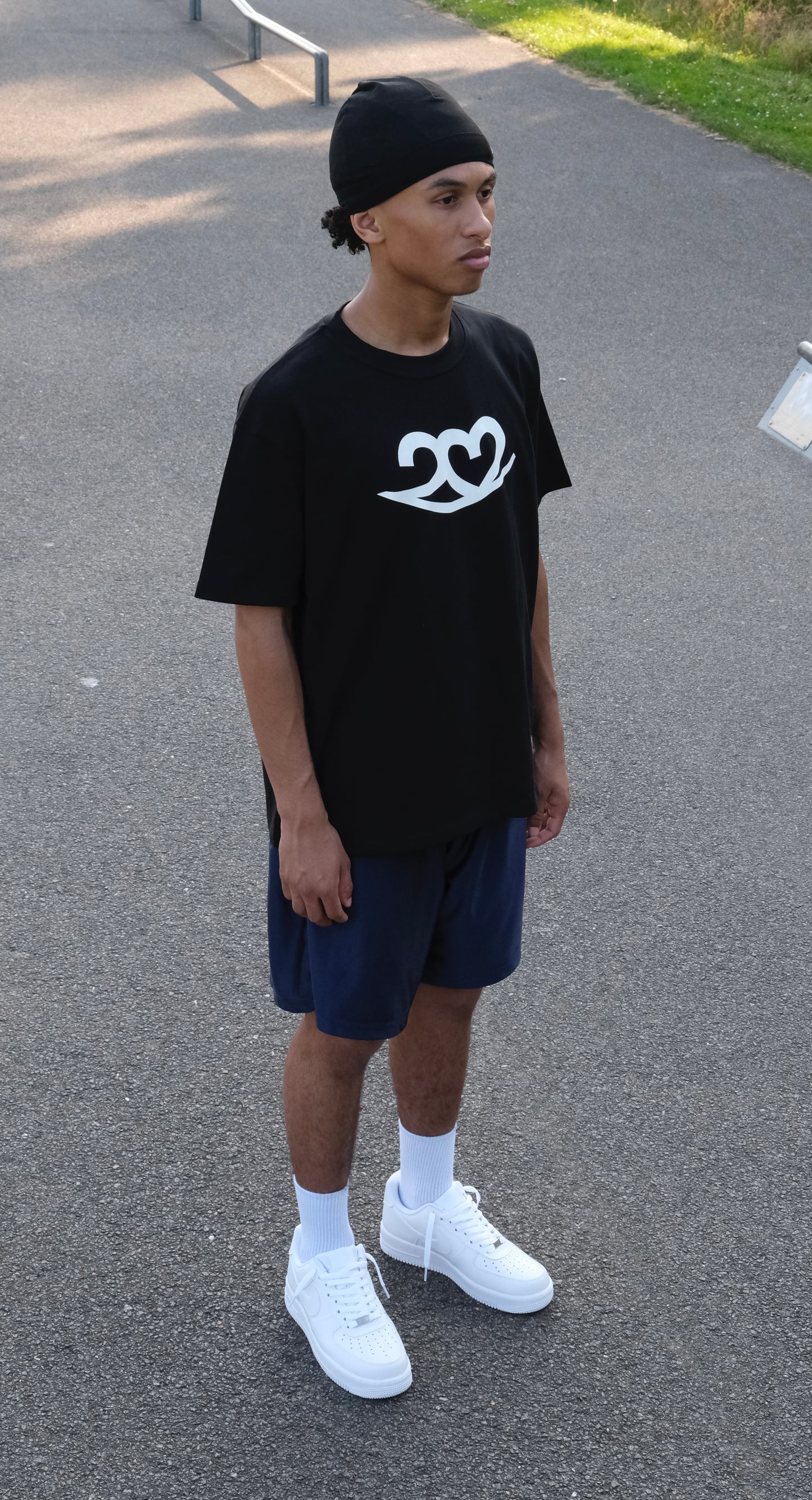 LOGO TEE